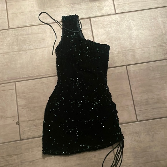 velvet and sequin darn green lucy in the sky dress - Picture 1 of 3